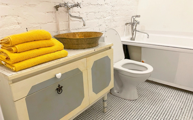 Квартира Просторная двухкомнатная квартира BombFlat на Достоевского