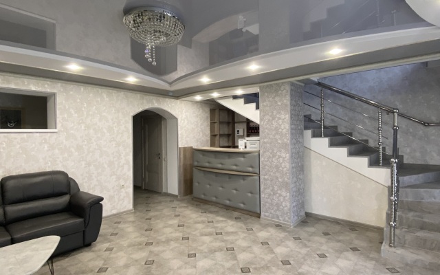 Verkhnyaya Etoka Guest House