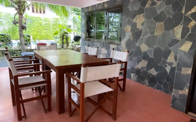 Aisawan Resort Villa