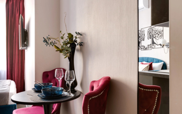 Апартаменты Квартира студия OCEAN SUNSET, Берёзовая аллея 19к3