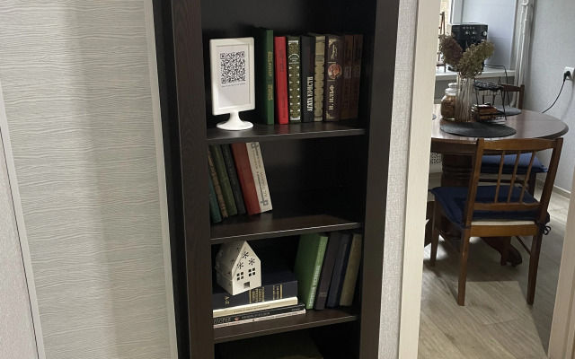 U Sten Okolnogo Goroda Flat