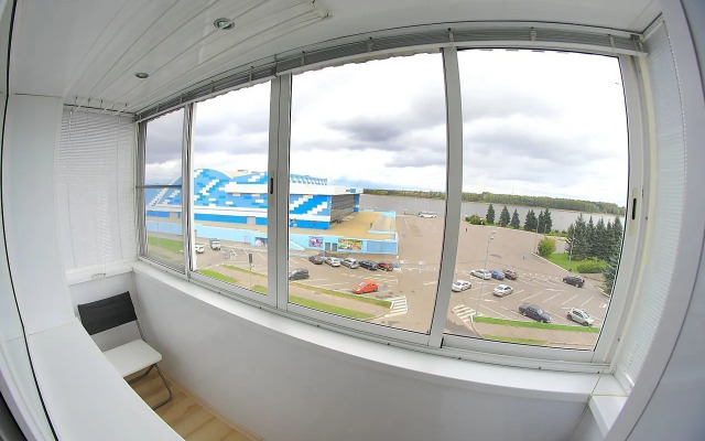 Квартира Уютная Двухкoмнaтная c Прекраcным Видом из Окна