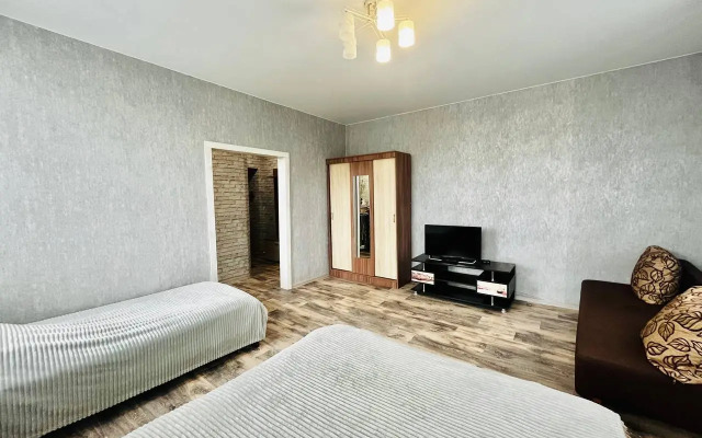 Апартаменты на Комиссара Московского 12