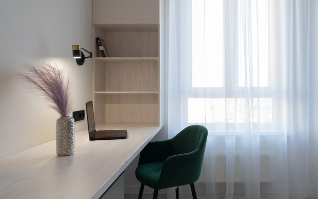 Flat with designer renovation in Aivazovsky city