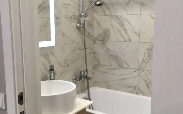 Parus Deluxe Flat