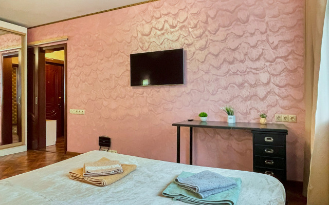 Апартаменты RELAX APART – Молодёжная 76