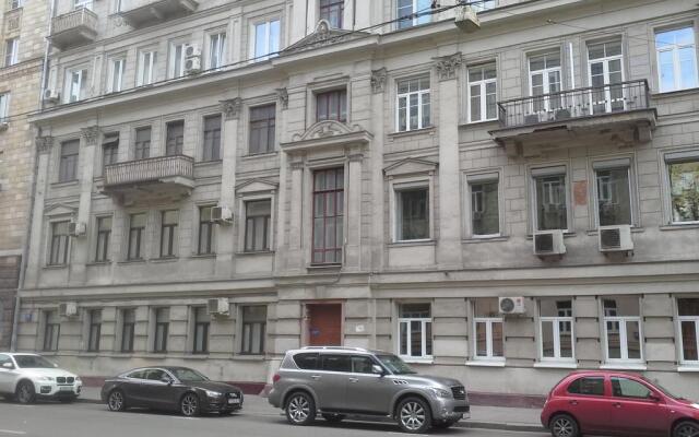 Rus - Mayakovskaya Lodging Houses