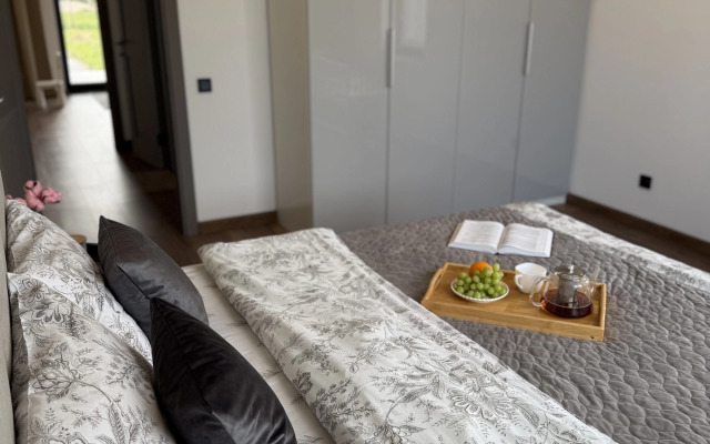 Частный Дом Семейный в Матросово