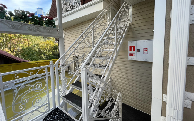 Апартаменты Анита в центре Сочи 9