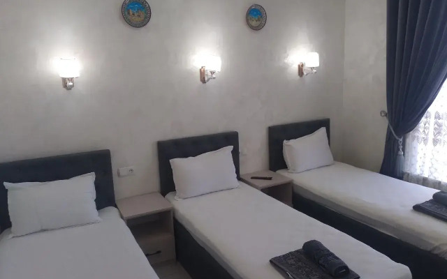 Green Lux Guest House