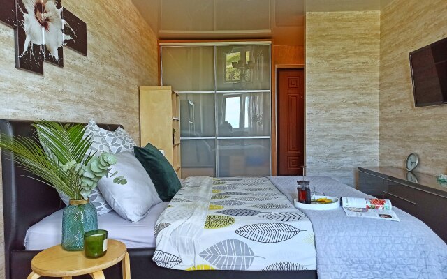 Апартаменты Rise and Shine 33 Mikrorayon