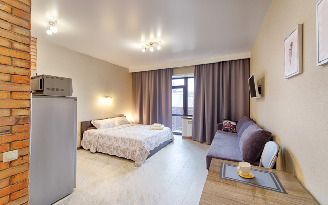 Apartment House 213