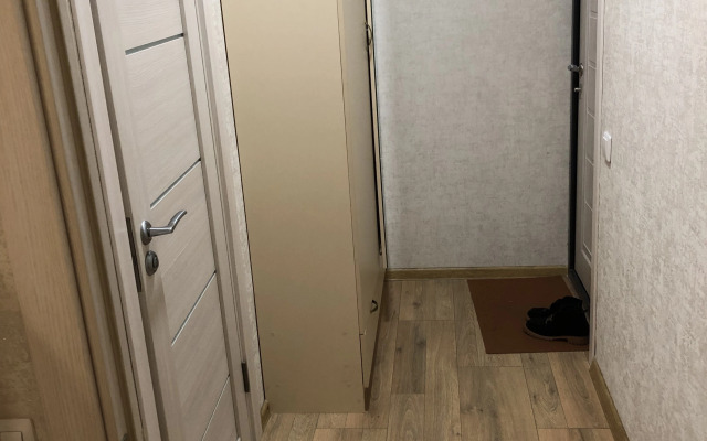 Na Ulitse Lyotchika Ulyyanina 3A Flat