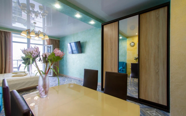 Mirazh Apartments 3