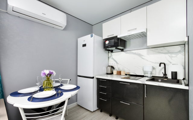Dvukhkomnatnaya V Tsentre Novosibirska Flat