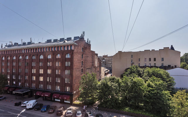 Квартира JN Apartments Четырехместная Студия с Видом на Парк