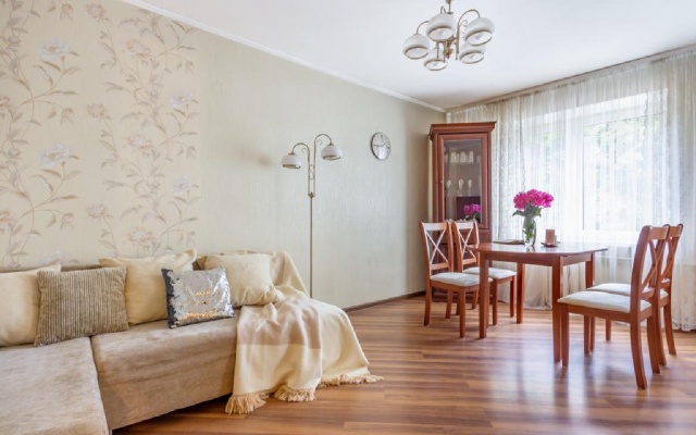 Na Chernyshevskogo 28 Flat