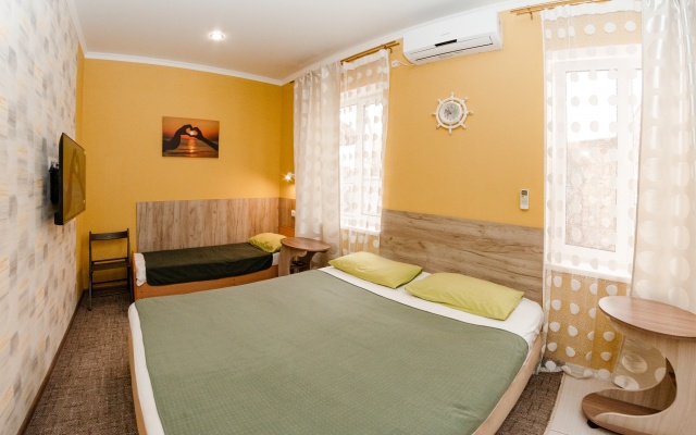 Chernomor Guest House