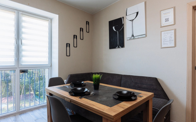 U Samogo Sinego Morya Flat