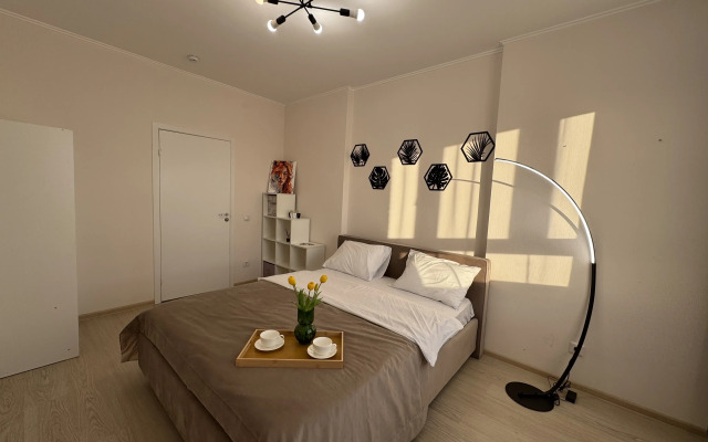 Ogromnaya Treshka Flat