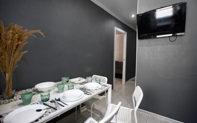 Na Zhavoronkova 1 Apartments