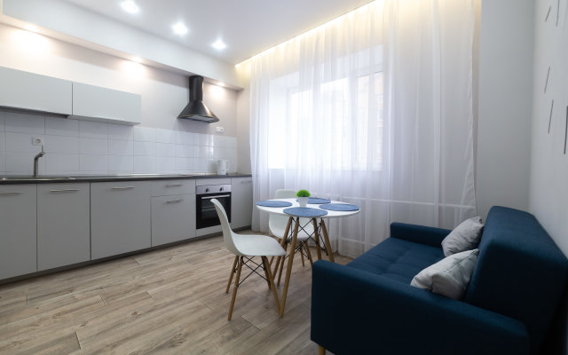 Uyutny apartamenty na Adoratskogo Apartments