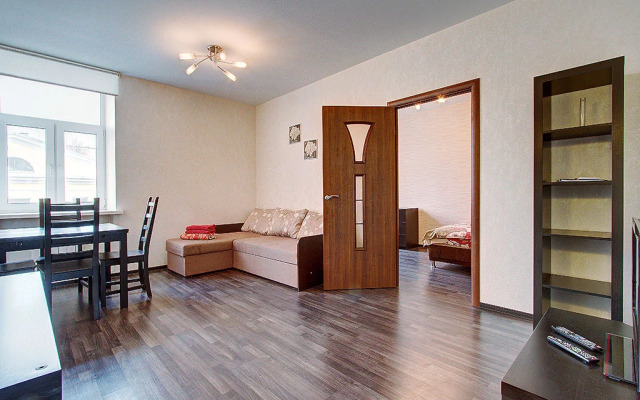 Апартаменты на Невском 84-86