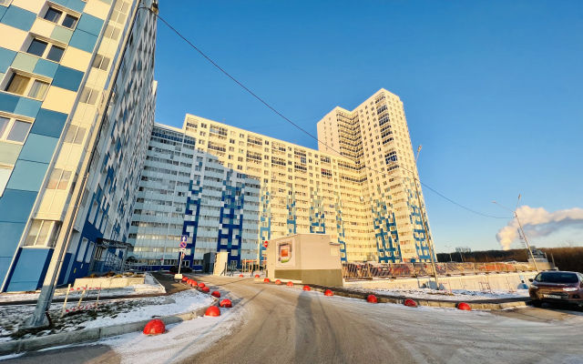 Svetlaya Uyutnaya Odnushka U Komsomolskoy Ploschadi  Apartments