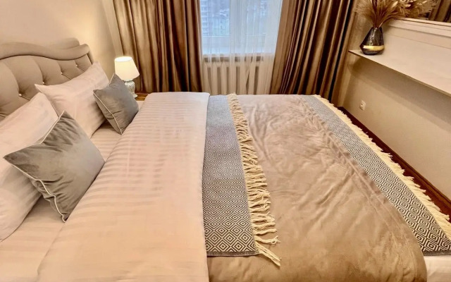 Khudozhestvennaya v tsentre Minska Flat