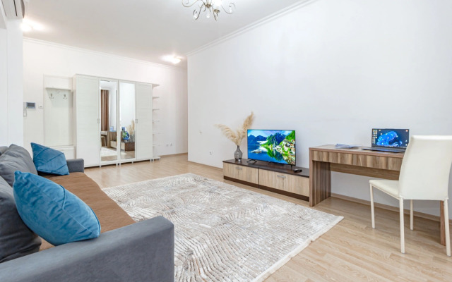 Ryadom S Mega Silk Way Apartments