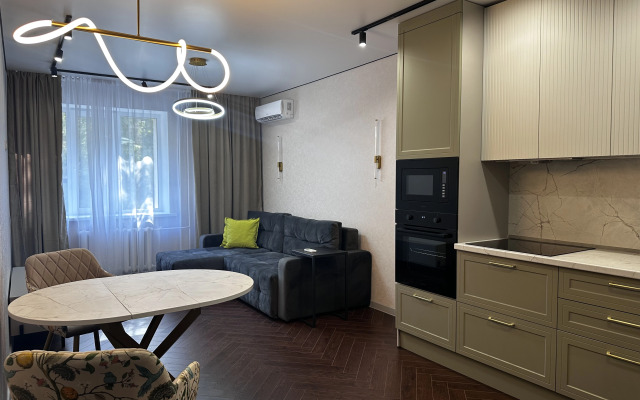 Premium Na Sovetskoy Armii Kliuchnikoff Flat