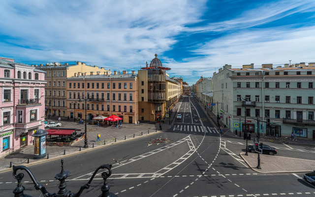 Апартаменты D Apartments с видом на Невский проспект №3