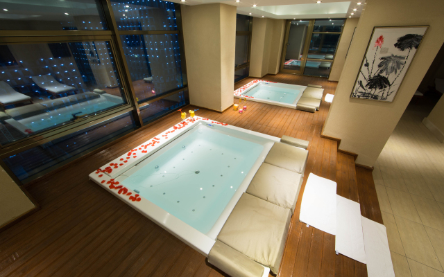 Qafqaz Baku City Hotel & Residences