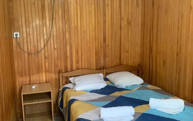 Dva Solntsa Guest House