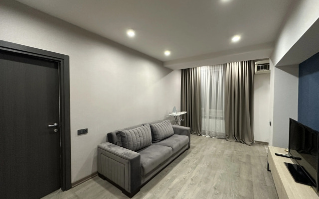 2-K na Ulitse Nalbandyana, NB250 Flat