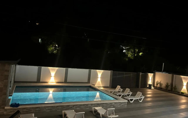 Syuzen Guest House