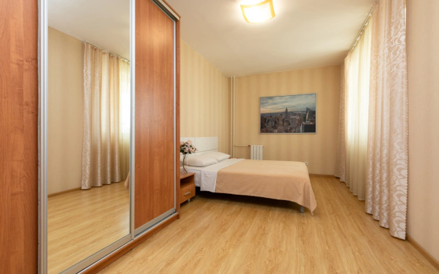 2-к апартаменты Этажидейли на Токарей рядом с Центром