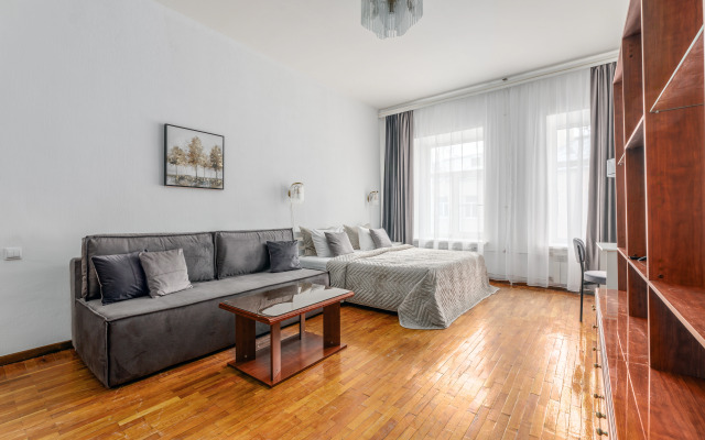 Апартаменты 3 спальни на Мойке