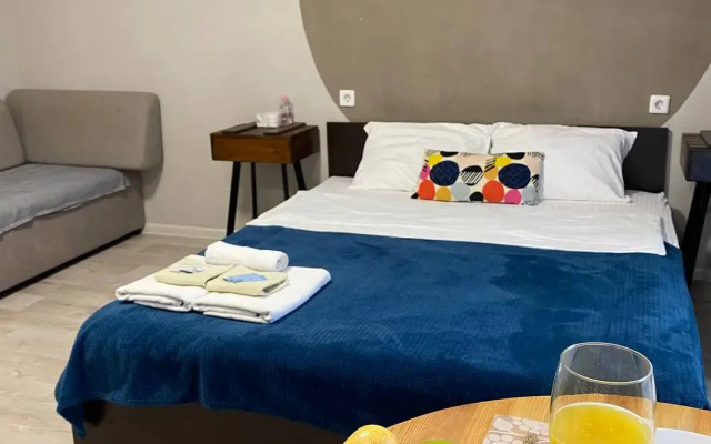 Na Beregu Reki, Tsentr Goroda, Samostoyatelnoye Zaselenie Apartments