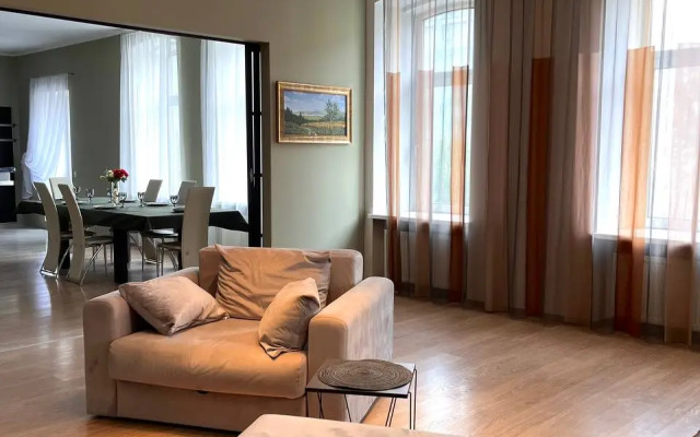 Квартира Big Family