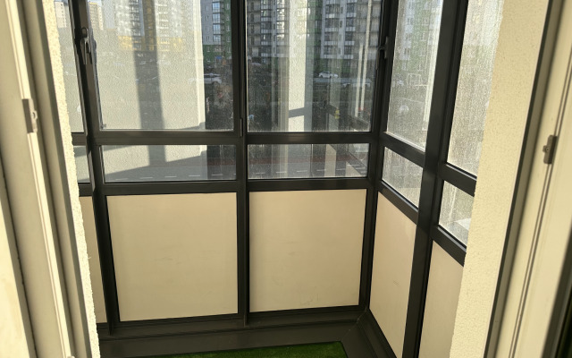 Na ulitse Sovremennikov 1 Flat
