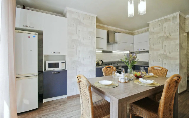 U Korolevskikh vorot Flat