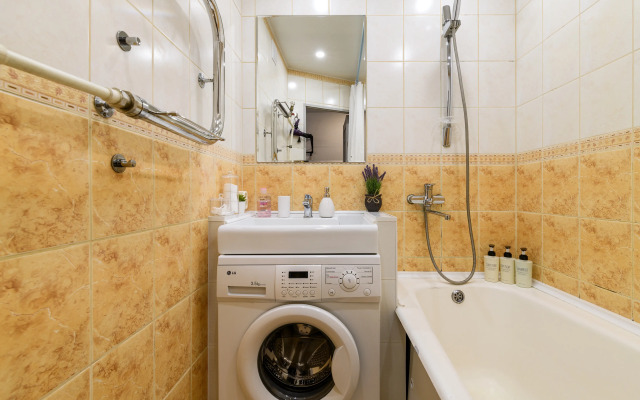 Kvartira S Shikarnym Vidom Na Ozero Razliv Apartments