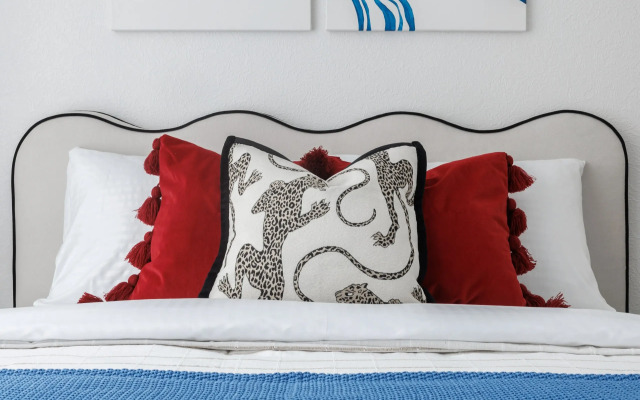 Квартира Студия Река в ЖК Сердце Ярославля с Алисой