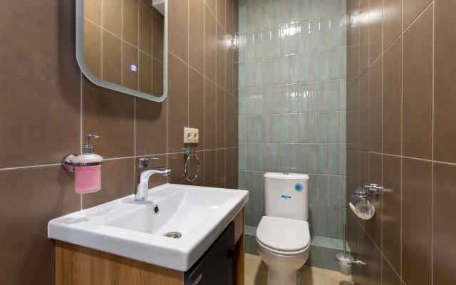 LuxHoll Flat