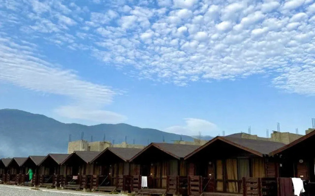 Polyana Glamping