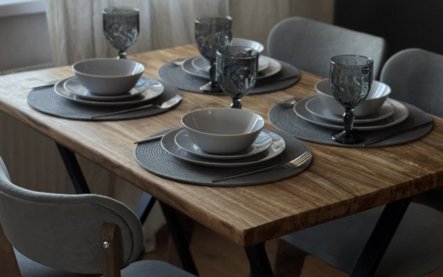 V gostyakh u A. Nevskogo Flat