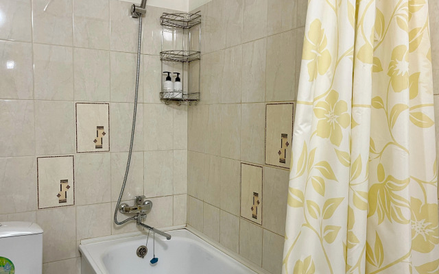 Квартира Двухкомнатная рядом с Аэропортом