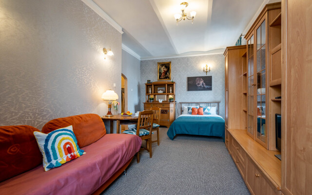 Апартаменты атмосферные SutkiLive в Центре у м. Горьковская