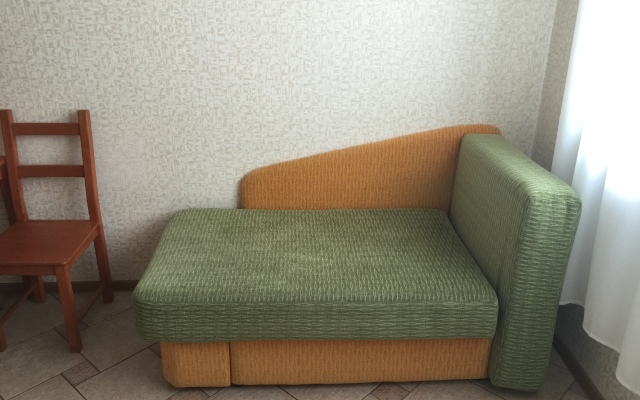 Na Severo-Zapadnoy 23A Lektika Apartment